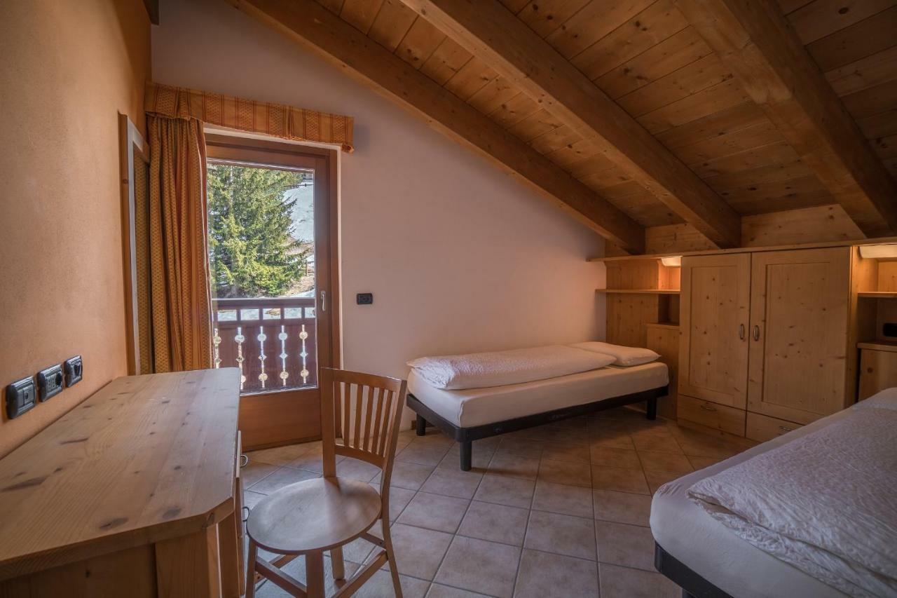 Chalet Teola Livigno Exteriör bild
